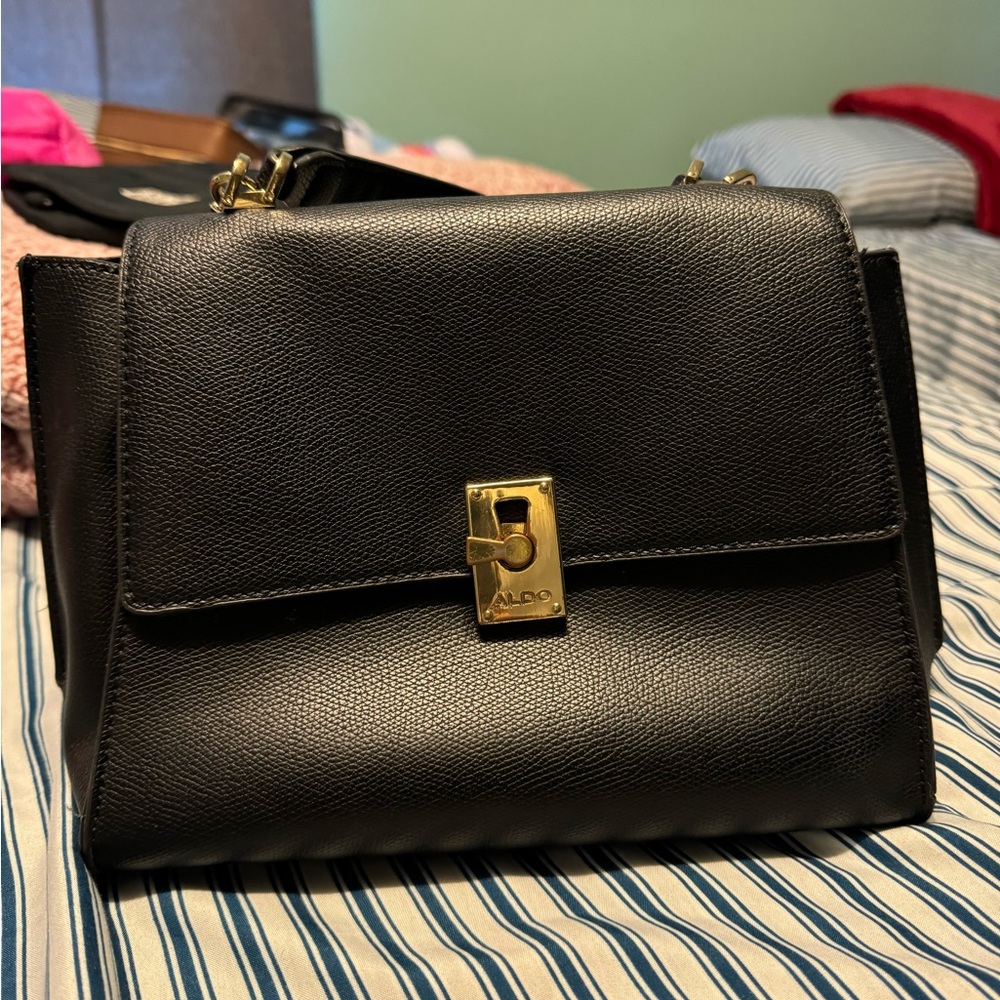 Aldo black purse with lock